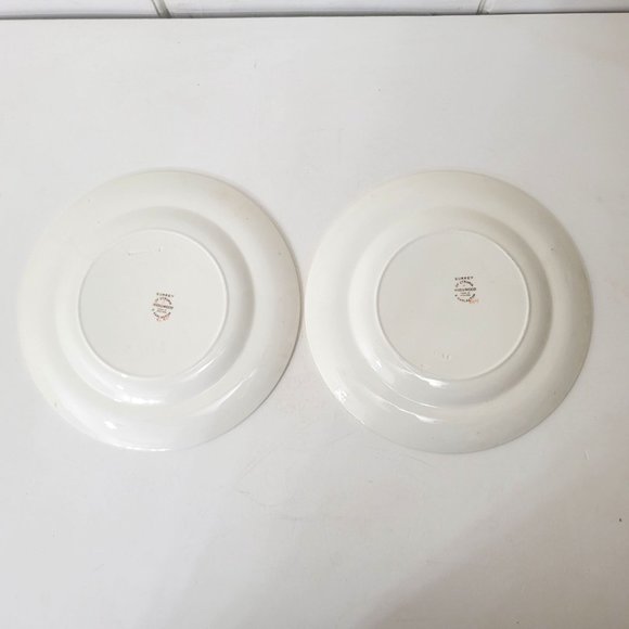 Wedgewood Surrey of Etruria Dinner Plates, Set of Two - Picture 5 of 5